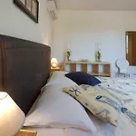 Apartman With Private Pool And Large Garden